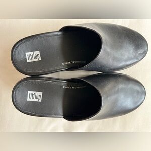 Fitflop clog with Cushx Technology